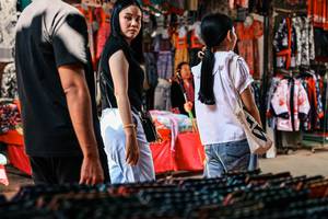 BIB: 
                            <button type="button" onclick="openModal(25388624)" class="btn btn-primary btn-sm float-right btn-popup" data-toggle="modal" data-target=".modal-high-quality">
                        <i class="fas fa-shopping-cart"></i> Add to Cart
                    </button>
                                            <button type="button" onclick="isThisMe(25388624, true)" class="btn btn-success btn-sm float-right btn-popup btn-isme hidden" data-toggle="tooltip" data-placement="bottom" title="นี่คือรูปของคุณใช่ไหม คลิกที่นี่เพื่อเอาเข้าอัลบั้ม">
                        <i class="fas fa-plus"></i> Add to album
                    </button>
                    <button type="button" onclick="isThisMe(25388624, false)" class="btn btn-warning btn-sm float-right btn-popup btn-isnotme hidden">
                        <i class="fas fa-ban"></i> Remove from album
                    </button>